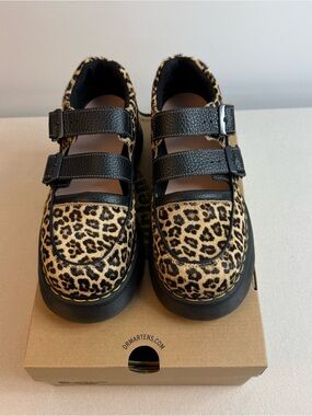 Dr. Martens Buzz MJ Mini Leopard Spot Hair-On — Light Tan